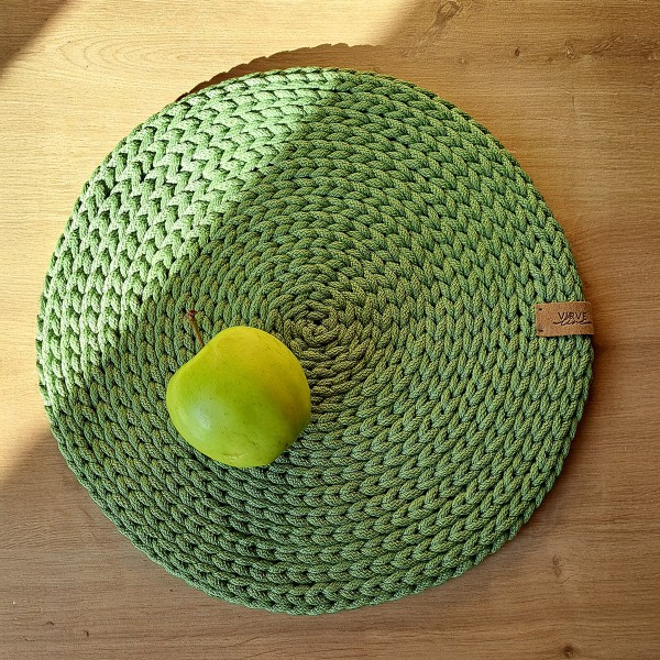 LYGIOS AKYS Didysis stalo padėklas / Žalia